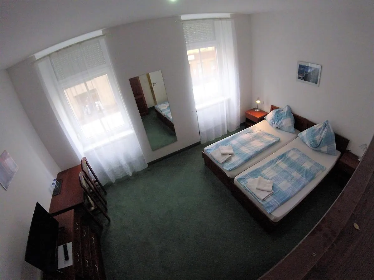 Bed & Breakfast Pension San Francisco Wenen